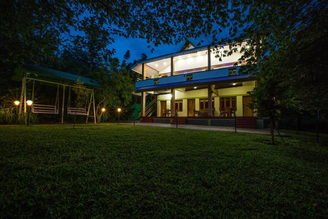 The Midway Jungle Resort Masinagudi Exterior photo